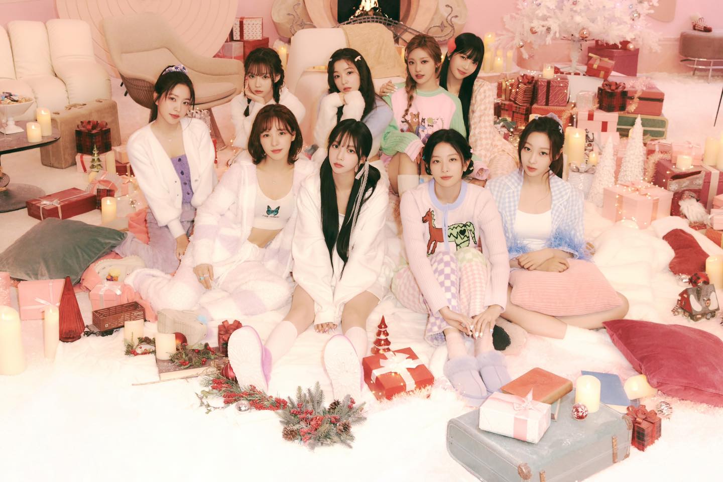 พาส่องเมคอัพ ลุคคริสต์มาส ของสาว ๆ Red Velvet & aespa